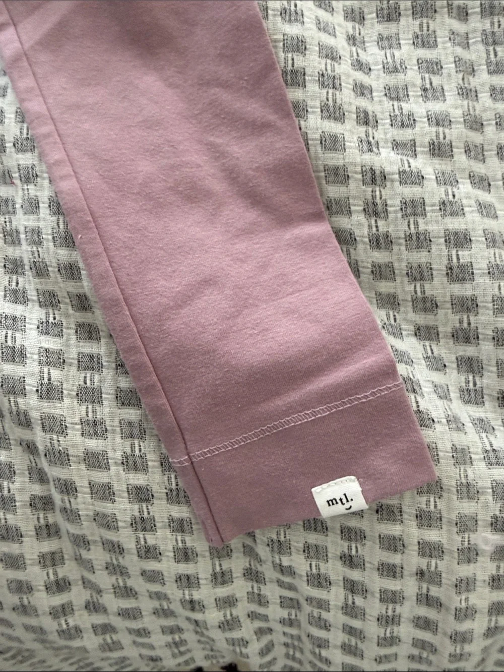 Girls' Mauve Ruffle Sweatshirt & Leggings Matching Set